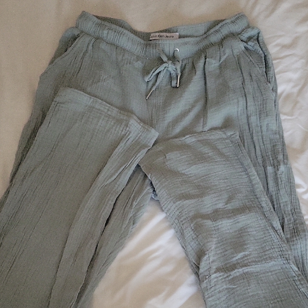 Calvin Klein Women’s Gray Pants